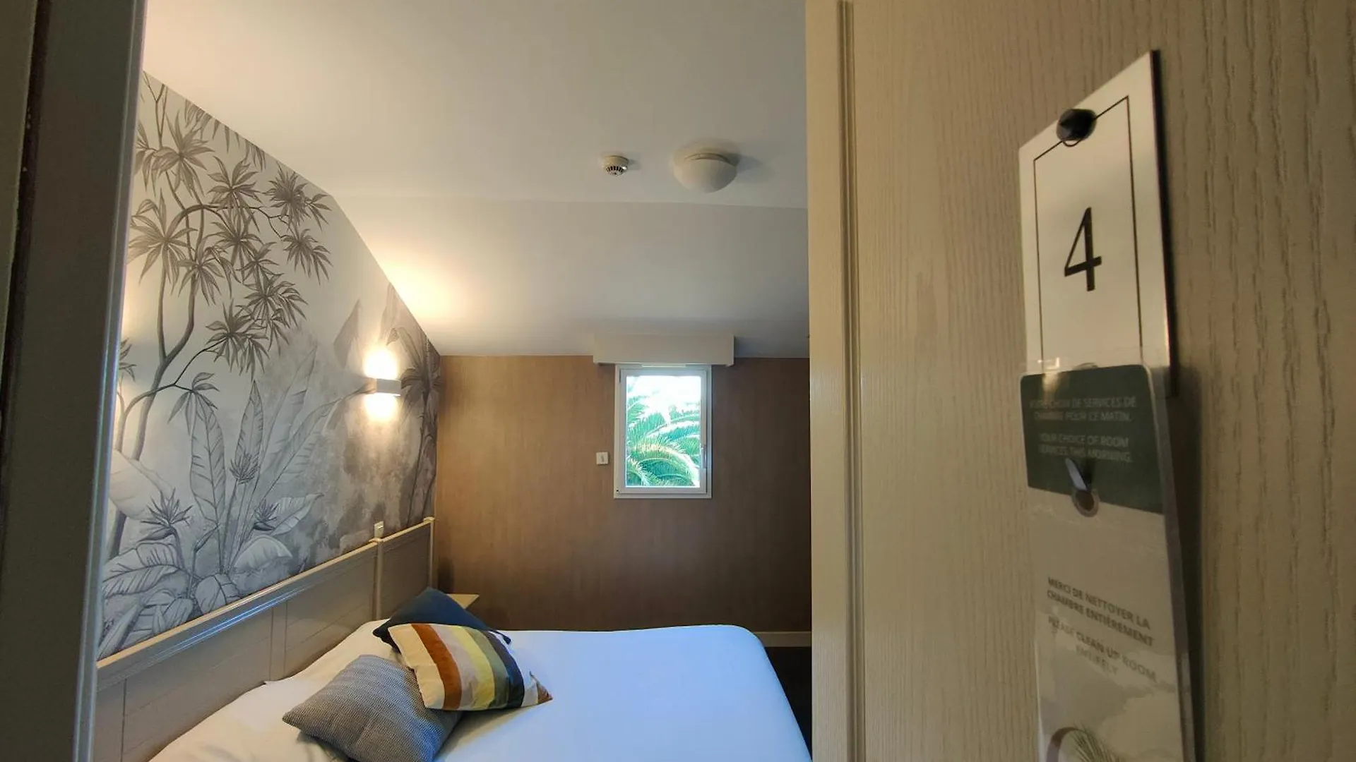 Domaine De La Barbinais Hotel Saint-Malo 2*,  فرنسا