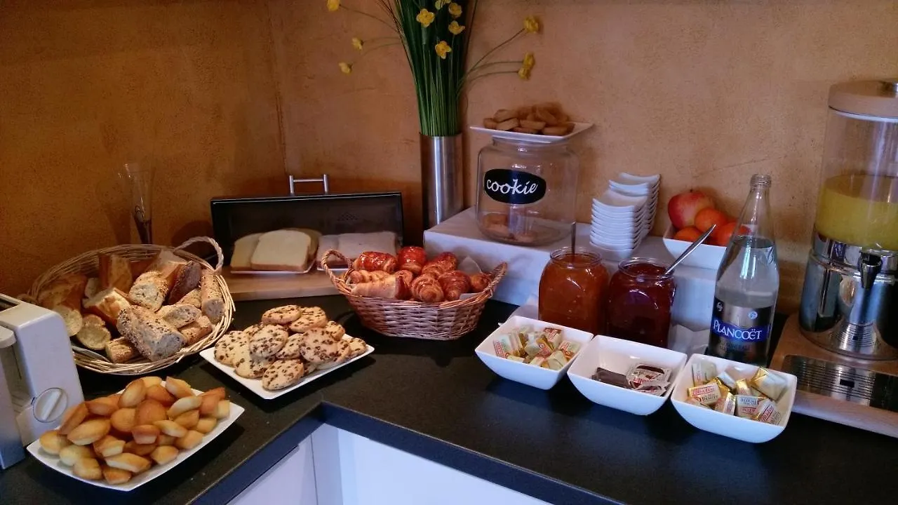 **  Domaine De La Barbinais Hotel Saint-Malo فرنسا