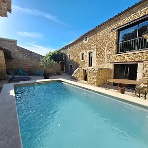  Pensión Chez Vero D'hotes & Maison En Pierre Contemporaine Francia
